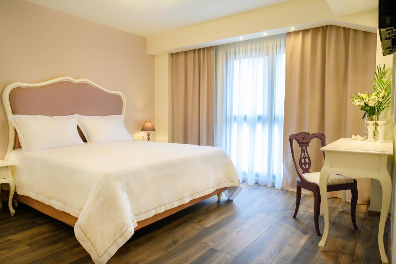 Emerald Suites Florina Exterior photo